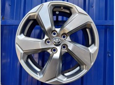 Recambio de llanta para toyota rav4 referencia OEM IAM 4261142790  007276/2017