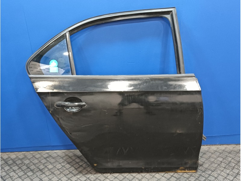 Recambio de puerta trasera derecha para seat toledo (kg3) 1.6 tdi referencia OEM IAM   