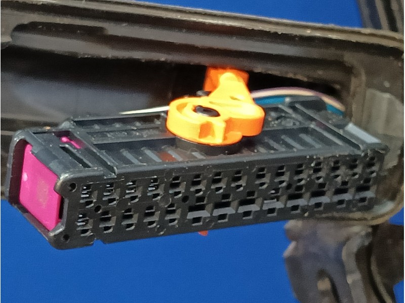 Recambio de puerta trasera derecha para seat toledo (kg3) 1.6 tdi referencia OEM IAM   