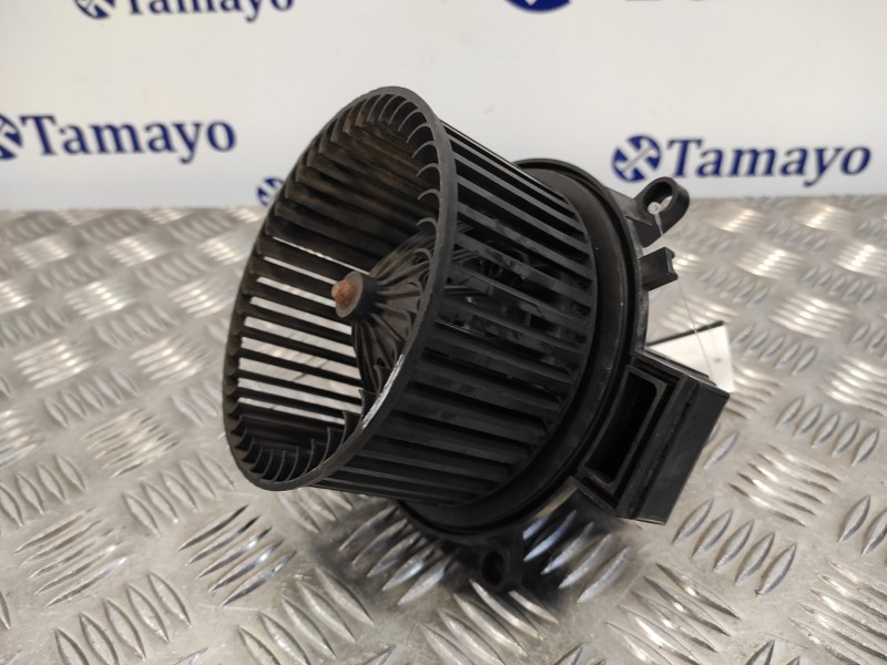 Recambio de motor calefaccion para chrysler grand voyager lx referencia OEM IAM AY2727000282  0701132570