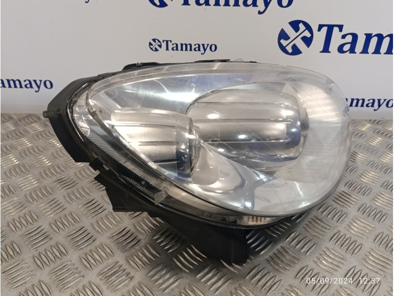 Recambio de faro derecho para mercedes-benz clase b (w245) 2.0 cdi cat referencia OEM IAM A1698207861  0301247202