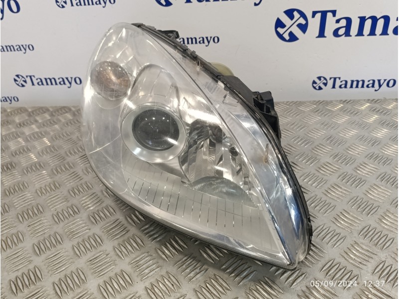 Recambio de faro derecho para mercedes-benz clase b (w245) 2.0 cdi cat referencia OEM IAM A1698207861  0301247202