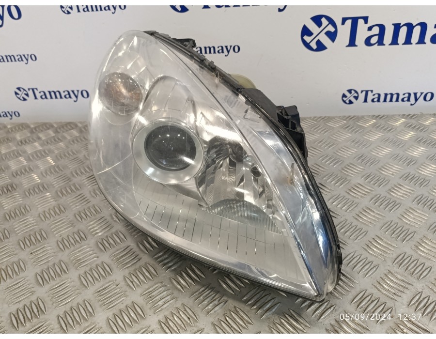Recambio de faro derecho para mercedes-benz clase b (w245) 2.0 cdi cat referencia OEM IAM A1698207861  0301247202