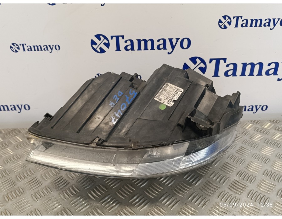 Recambio de faro derecho para mercedes-benz clase b (w245) 2.0 cdi cat referencia OEM IAM A1698207861  0301247202