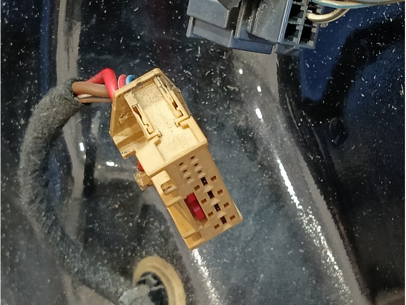 Recambio de puerta delantera derecha para seat toledo (kg3) 1.6 tdi referencia OEM IAM   