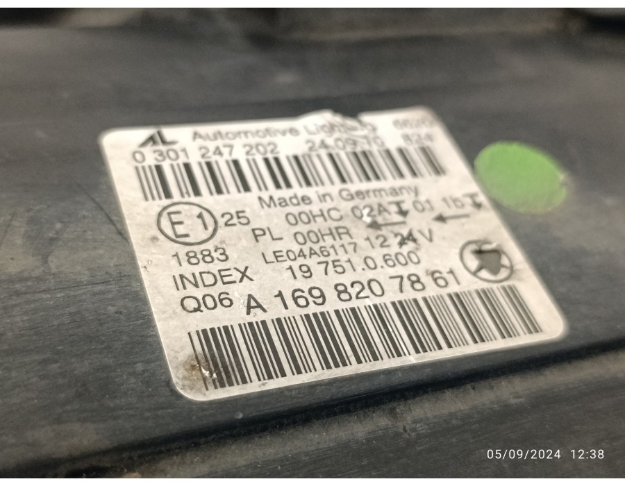 Recambio de faro derecho para mercedes-benz clase b (w245) 2.0 cdi cat referencia OEM IAM A1698207861  0301247202