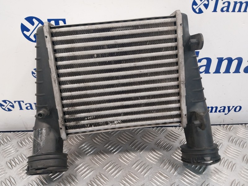 Recambio de intercooler para volkswagen passat berlina (3b3) referencia OEM IAM 8D0145805C  1767888