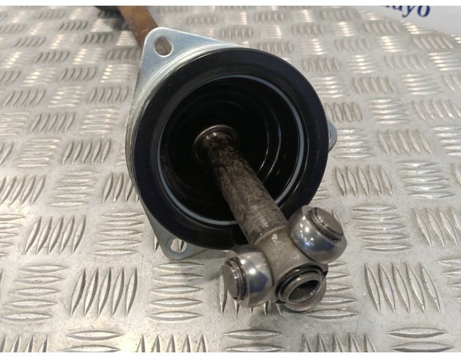 Recambio de transmision delantera izquierda para renault clio ii fase ii (b/cb0) 1.2 16v referencia OEM IAM   