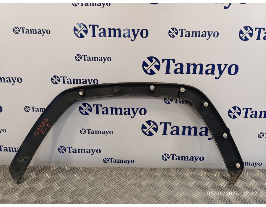 Recambio de aletin delantero derecho para toyota rav4 referencia OEM IAM 7560142160  