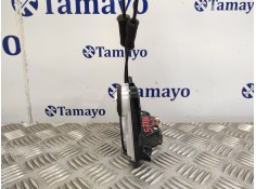 Recambio de cerradura puerta delantera derecha para toyota rav4 referencia OEM IAM    2