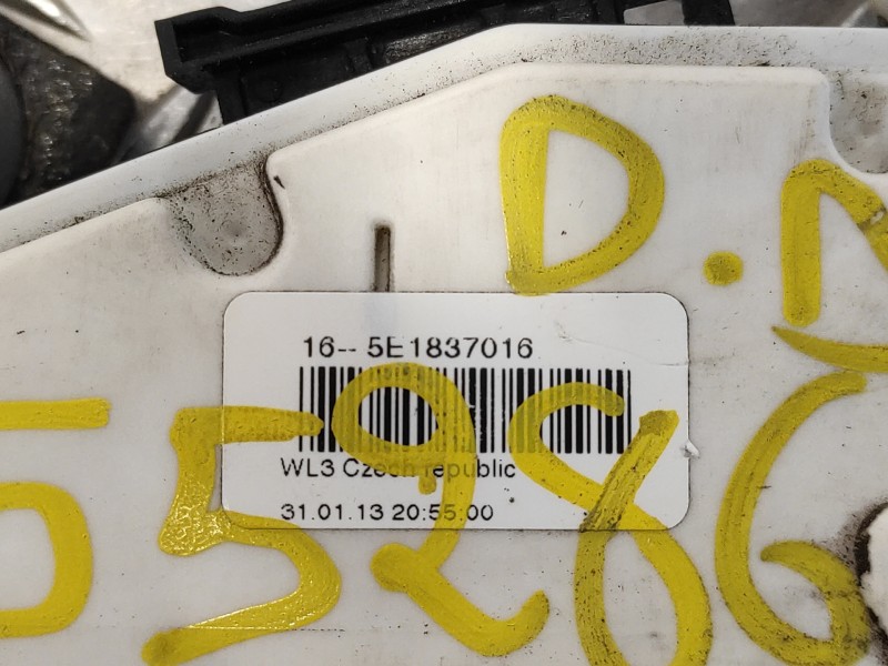 Recambio de cerradura puerta delantera derecha para seat toledo (kg3) 1.6 tdi referencia OEM IAM 5E1837016  