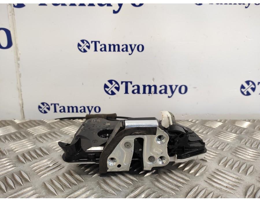 Recambio de cerradura puerta delantera derecha para toyota rav4 referencia OEM IAM   