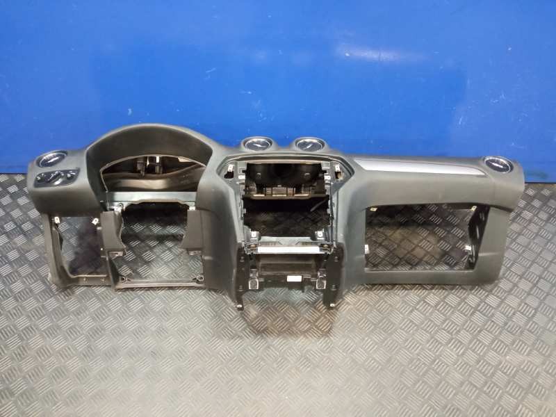 Recambio de salpicadero para ford mondeo ber. (ca2) referencia OEM IAM 7S71A047A30AD  