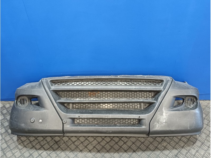 Recambio de paragolpes delantero para piaggio porter 1.4d referencia OEM IAM   