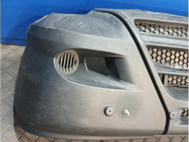 Recambio de paragolpes delantero para piaggio porter 1.4d referencia OEM IAM   