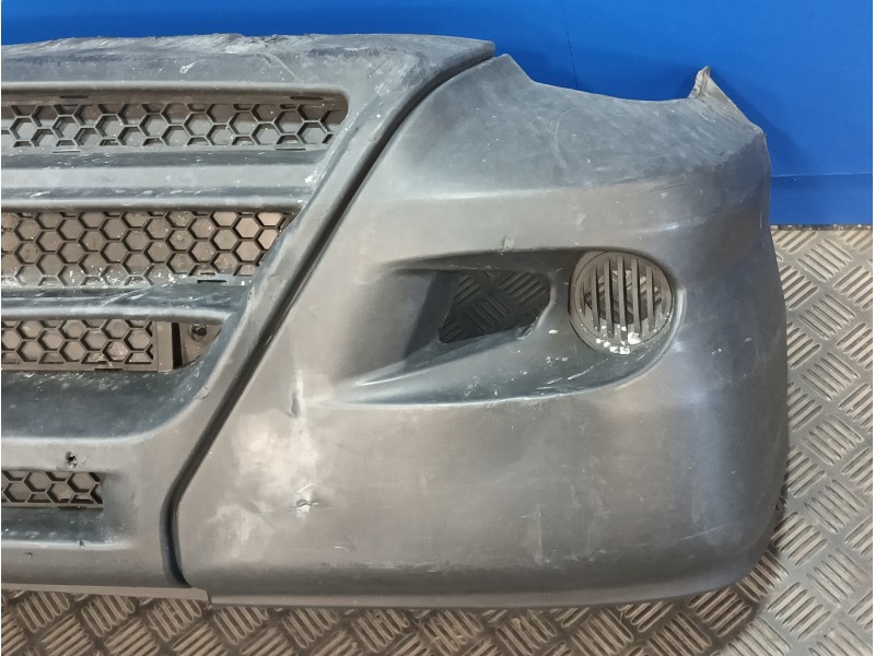 Recambio de paragolpes delantero para piaggio porter 1.4d referencia OEM IAM   