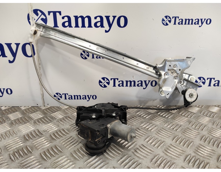 Recambio de elevalunas delantero derecho para toyota rav4 referencia OEM IAM 8571042140  0620205501