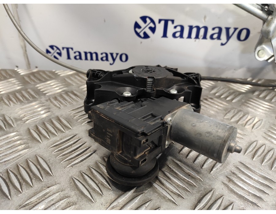 Recambio de elevalunas delantero derecho para toyota rav4 referencia OEM IAM 8571042140  0620205501