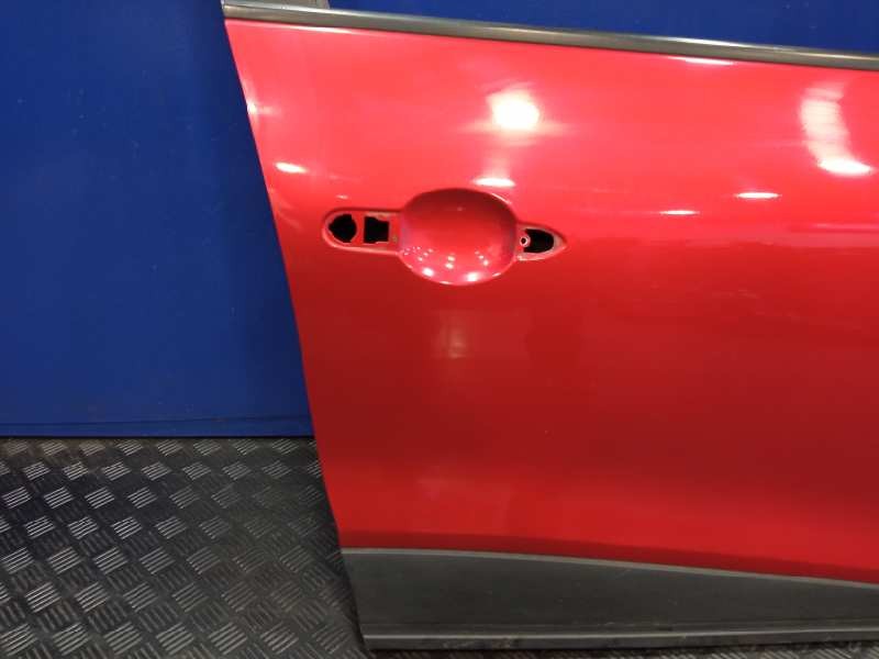 Recambio de puerta delantera derecha para renault clio iv referencia OEM IAM   