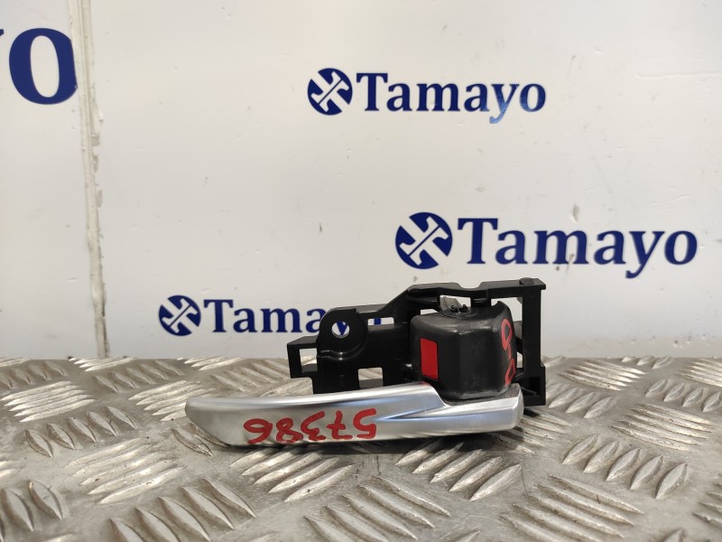 Recambio de maneta interior delantera derecha para toyota rav4 referencia OEM IAM 6927333060  