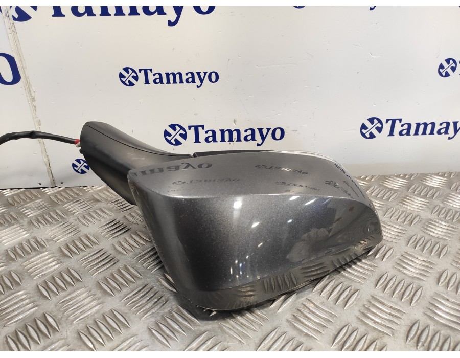 Recambio de retrovisor derecho para toyota rav4 referencia OEM IAM   