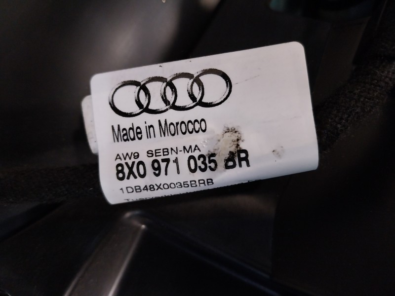 Recambio de guarnecido puerta delantera izquierda para audi a1 sportback (8xf) referencia OEM IAM 8X4868109 8X4868015 8X4867177