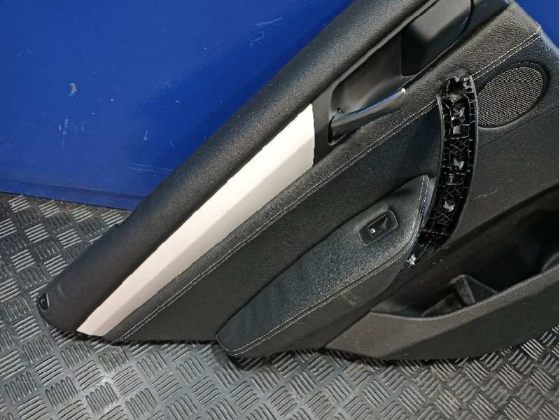 Recambio de guarnecido puerta trasera izquierda para bmw x3 (f25) referencia OEM IAM 105006537  