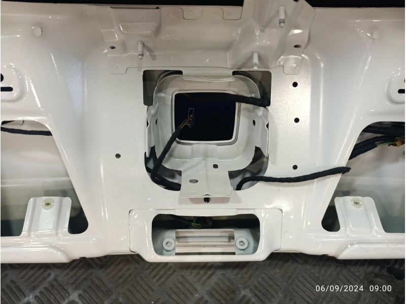 Recambio de porton trasero para seat ibiza (6j5) 1.6 tdi referencia OEM IAM   