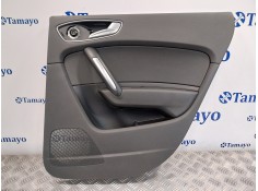 Recambio de guarnecido puerta trasera derecha para audi a1 sportback (8xf) referencia OEM IAM 8X4867318  