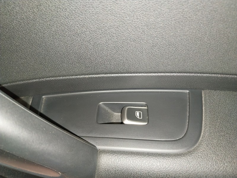 Recambio de guarnecido puerta trasera derecha para audi a1 sportback (8xf) referencia OEM IAM 8X4867318  