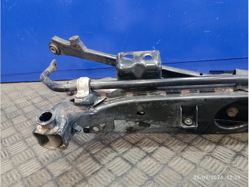 Recambio de puente trasero para mini mini (r56) 1.4 16v cat referencia OEM IAM 6772667 3332676872403 103532