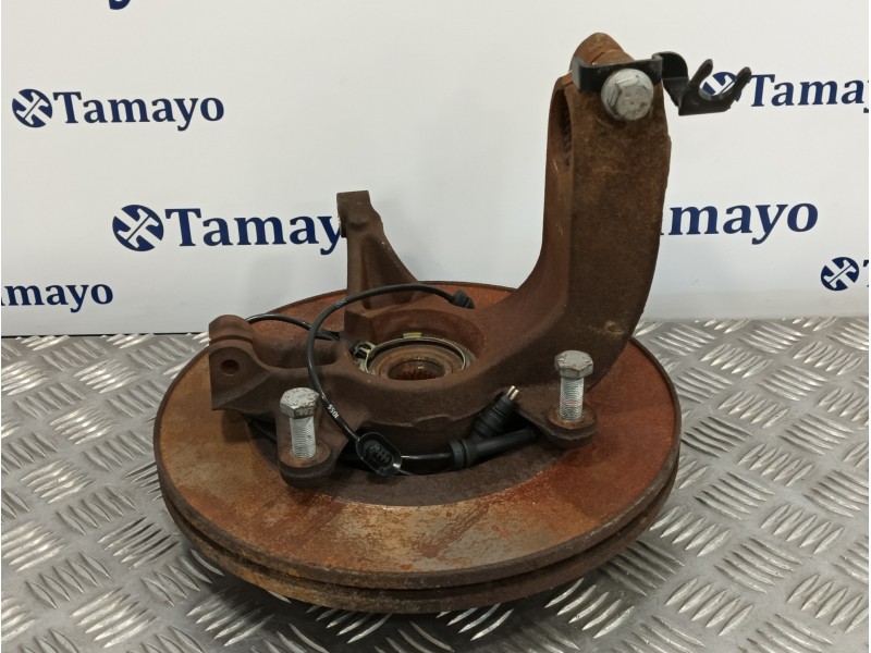 Recambio de mangueta delantera izquierda para renault scenic ii 1.9 dci diesel referencia OEM IAM   
