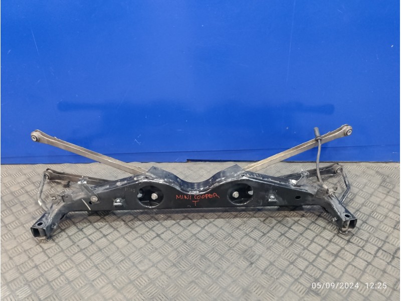 Recambio de puente trasero para mini mini (r56) 1.4 16v cat referencia OEM IAM 6772667 3332676872403 103532