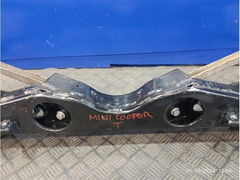Recambio de puente trasero para mini mini (r56) 1.4 16v cat referencia OEM IAM 6772667 3332676872403 103532
