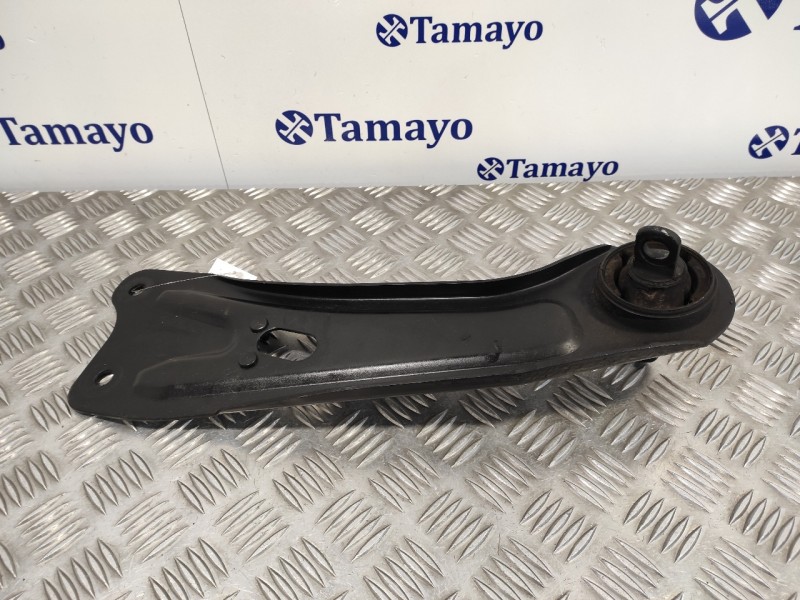 Recambio de tirante trasero derecho para hyundai ioniq referencia OEM IAM 55280G2000  