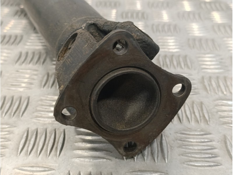 Recambio de transmision central para nissan terrano/terrano.ii (r20) 2.7 turbodiesel referencia OEM IAM   