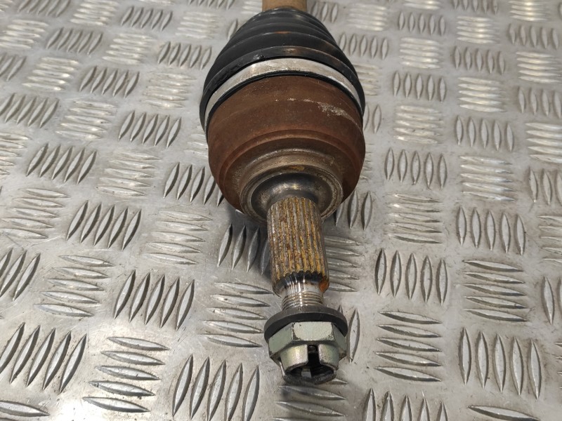 Recambio de transmision delantera derecha para renault scenic ii 1.9 dci diesel referencia OEM IAM 8200436366  