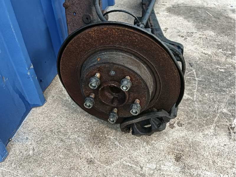 Recambio de puente trasero para opel astra j lim. 2.0 16v cdti referencia OEM IAM   