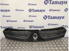 Recambio de rejilla delantera para renault master ii phase 2 caja cerrada 2.5 diesel dci fap cat referencia OEM IAM 8200426365  