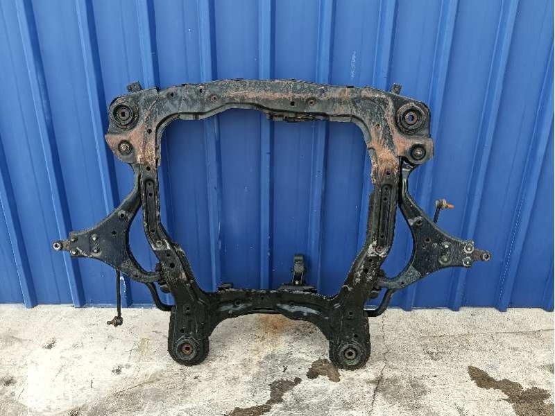 Recambio de puente delantero para hyundai tucson (jm) 2.0 crdi cat referencia OEM IAM 545002EXXX  