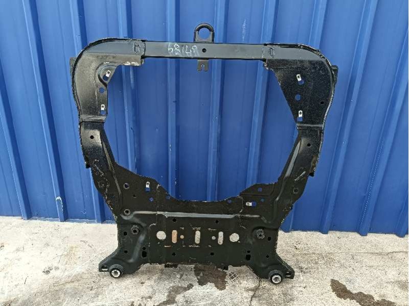 Recambio de puente delantero para land rover discovery sport referencia OEM IAM GK725000AD  