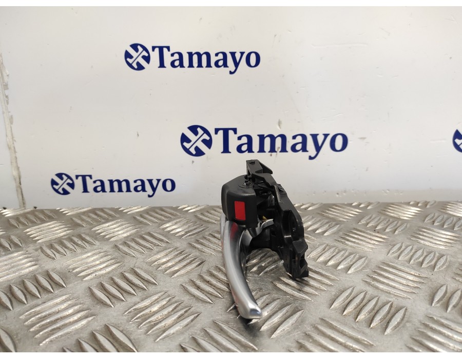 Recambio de maneta interior delantera izquierda para toyota rav4 referencia OEM IAM 6927433060  