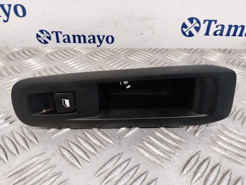 Recambio de mando elevalunas trasero derecho para peugeot 308 sw referencia OEM IAM 98034744  1336258X
