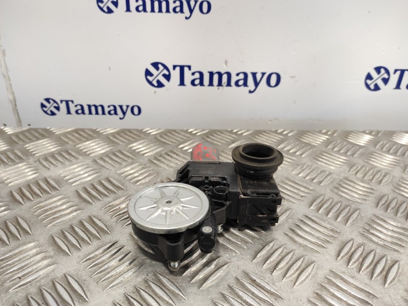 Recambio de motor elevalunas delantero izquierdo para toyota rav4 referencia OEM IAM 8572042130  0620205511