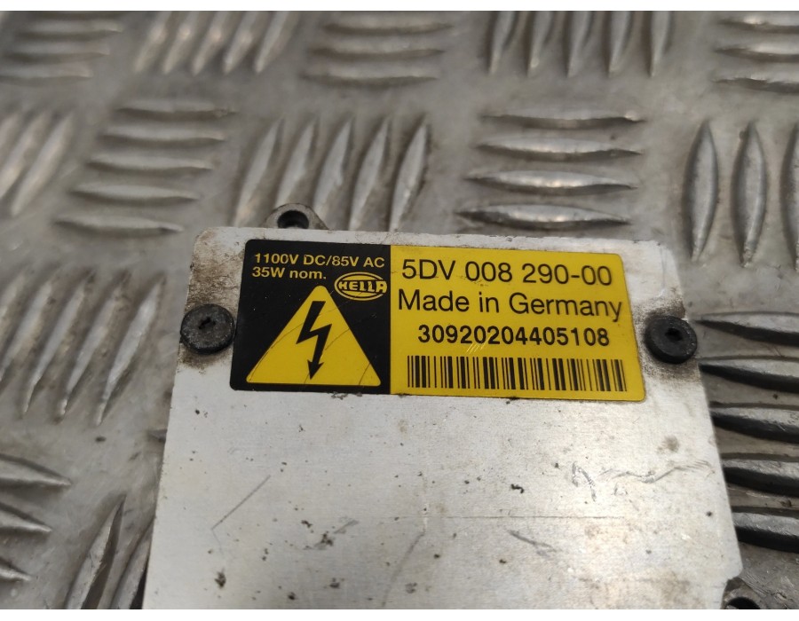 Recambio de centralita faros xenon para bmw z4 roadster (e85) 2.0 16v cat referencia OEM IAM 5DV00829000  15802600