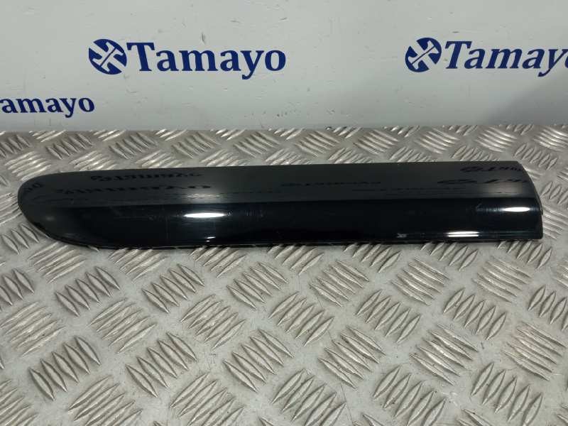 Recambio de moldura puerta trasera derecha para citroën c4 cactus referencia OEM IAM 9805718677  
