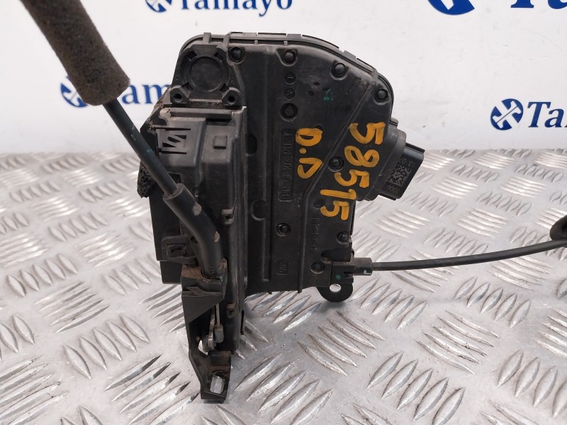 Recambio de cerradura puerta delantera derecha para renault captur referencia OEM IAM 805020401R  40627224