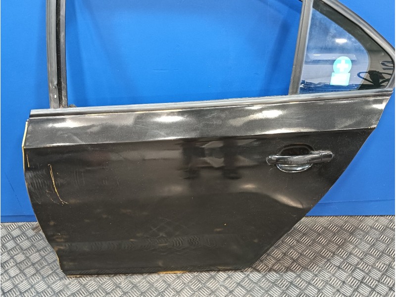 Recambio de puerta trasera izquierda para seat toledo (kg3) 1.6 tdi referencia OEM IAM   