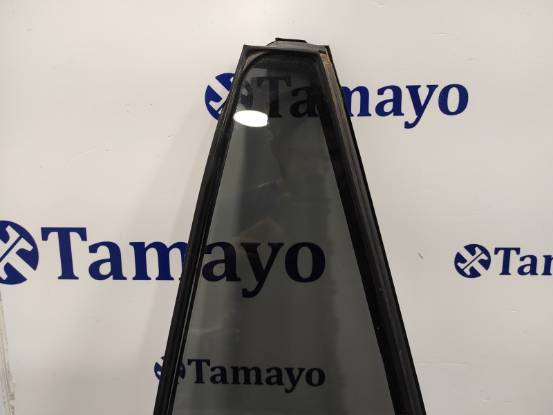 Recambio de luna custodia trasera izquierda para toyota rav4 referencia OEM IAM 6818942070  
