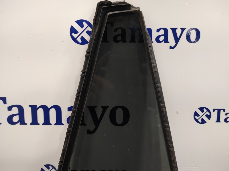 Recambio de luna custodia trasera izquierda para toyota rav4 referencia OEM IAM 6818942070  